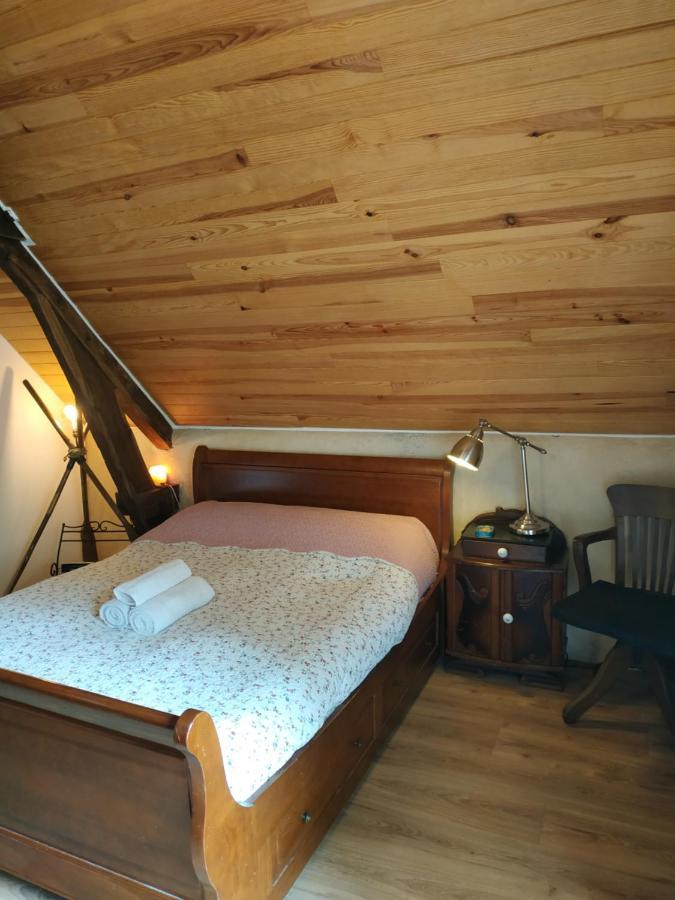 エンヌボン Chambre D'Hotes Dans Maison Eclusiere Bed & Breakfast エクステリア 写真